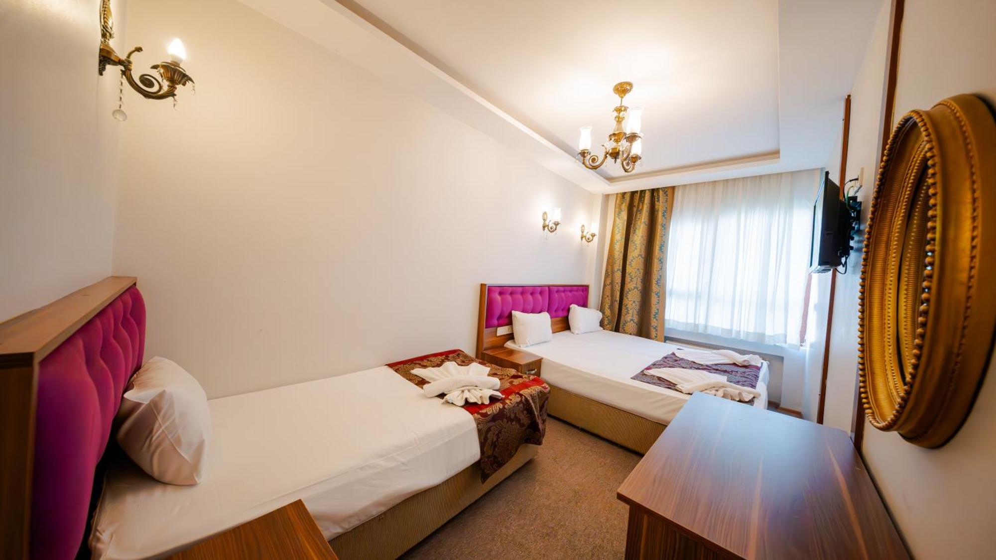 Triple Room,1616905304:JPEG